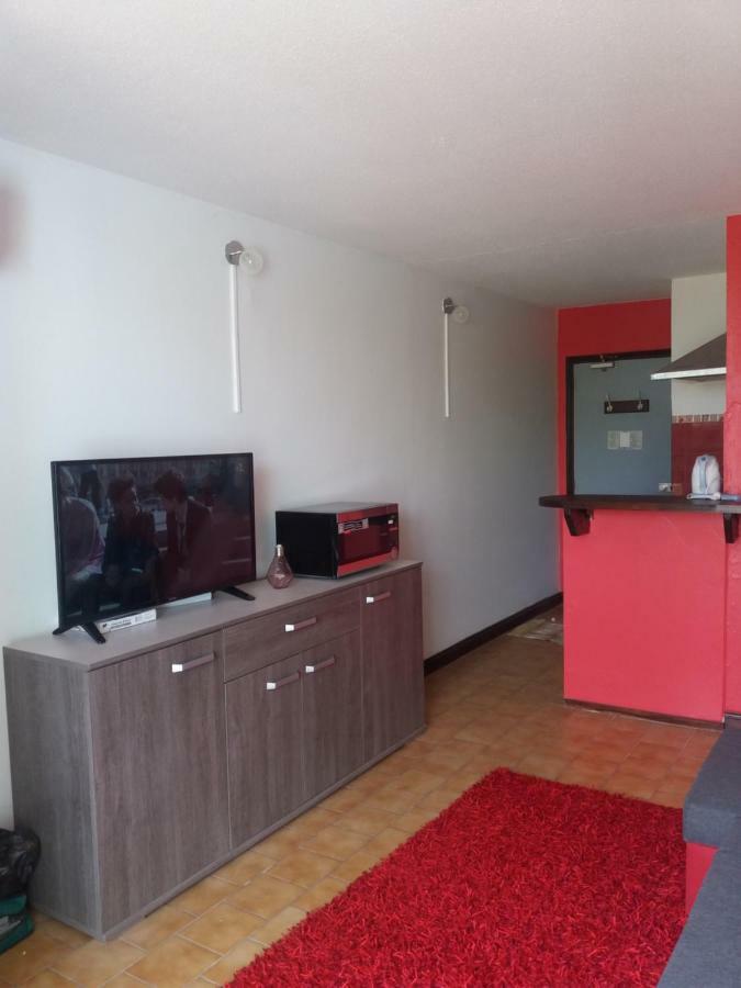 Studio A Louer Proche Des Plages Sainte-Anne Exterior photo